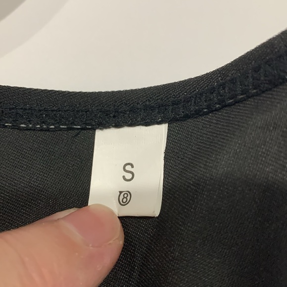 Swim top - Picture 7 of 8